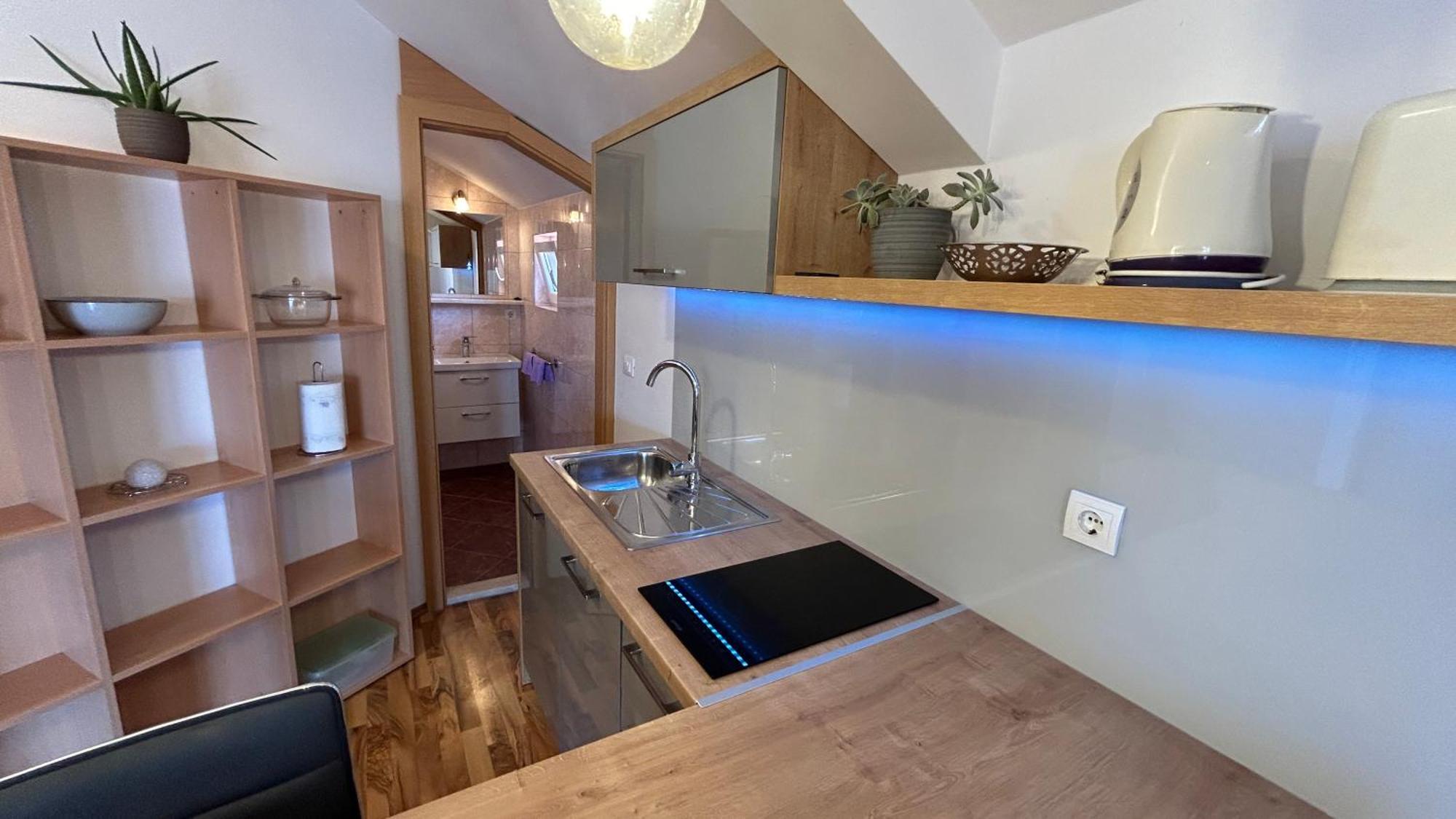 Apartman Senka Podgora Exterior foto